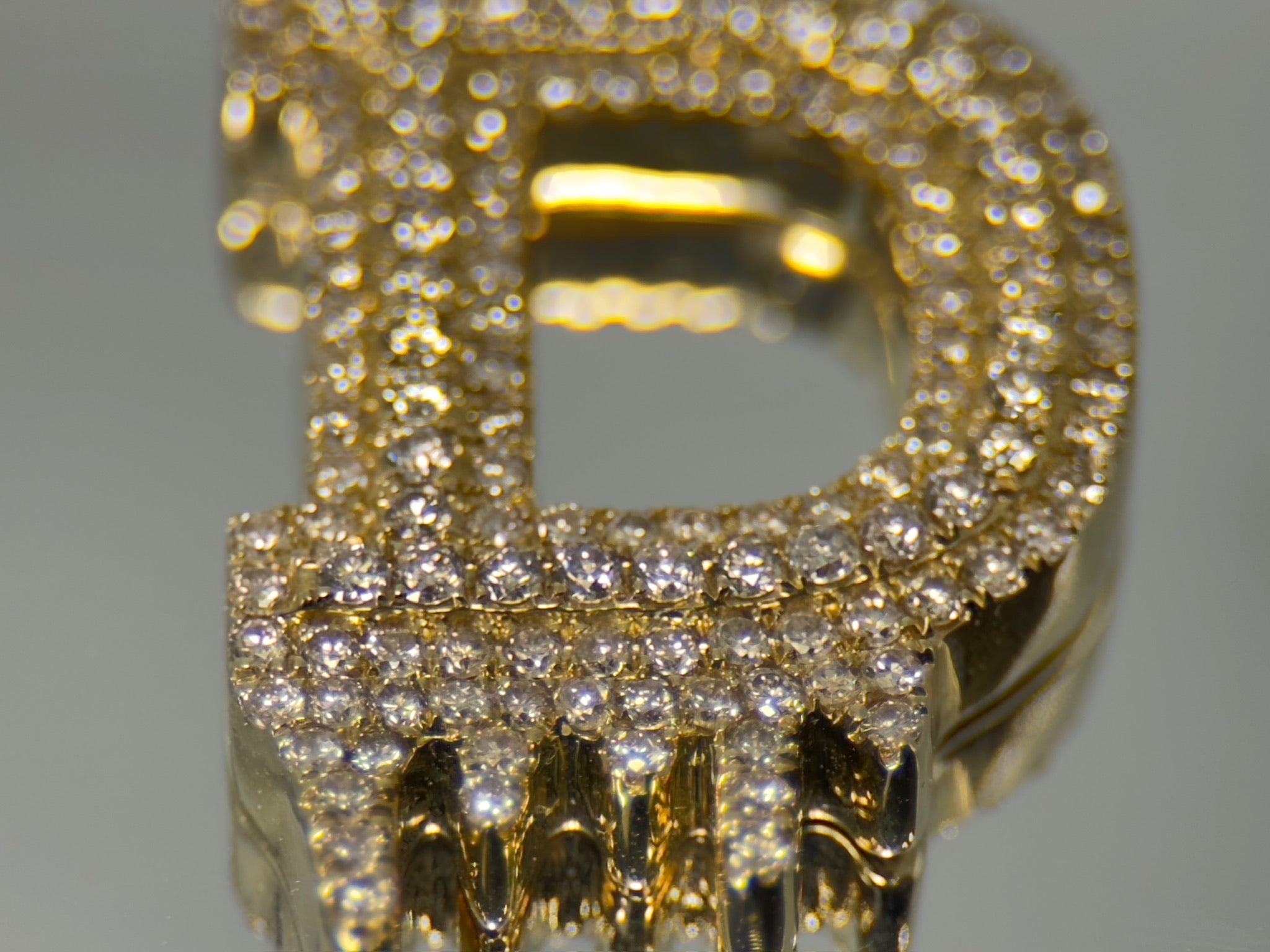 DR1555 - 10K Yellow Gold - Diamond - Diamond Pendants - Letter D