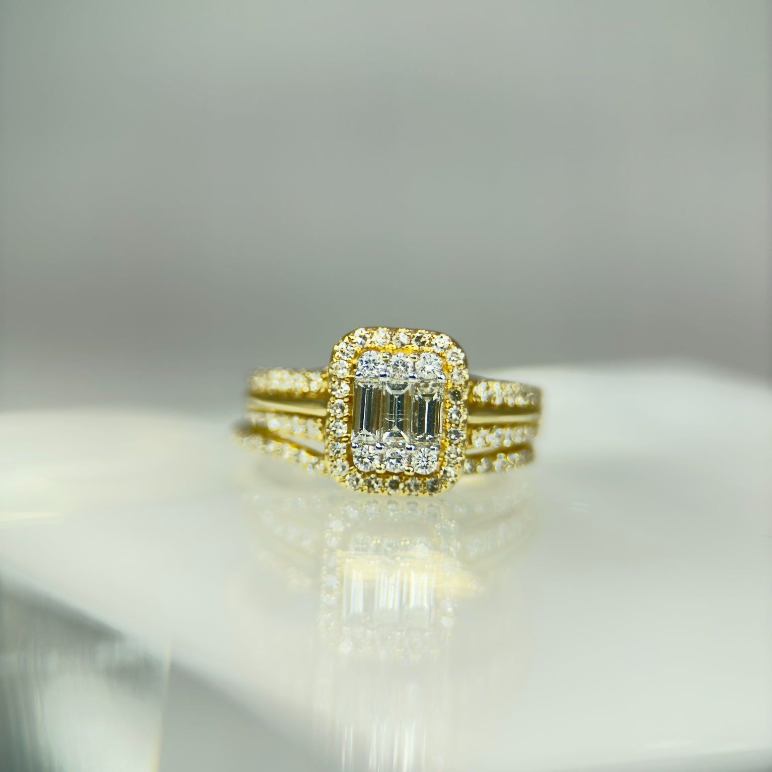 DR1002 - 14K Yellow Gold - Emerald - Diamond - Bridal Ring - Duo