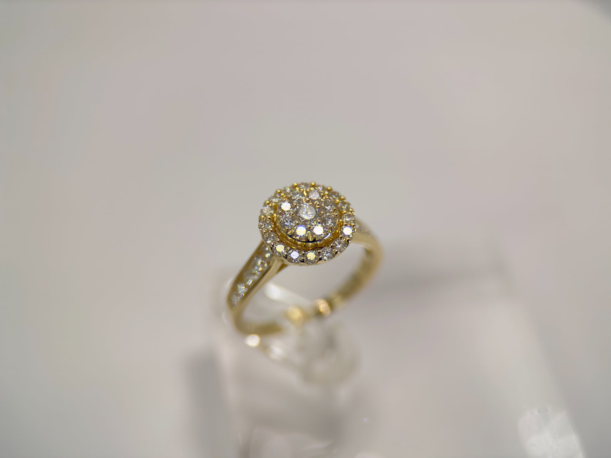 DR1012 - 14K Yellow Gold - Round (Halo) - Diamond - Bridal Ring