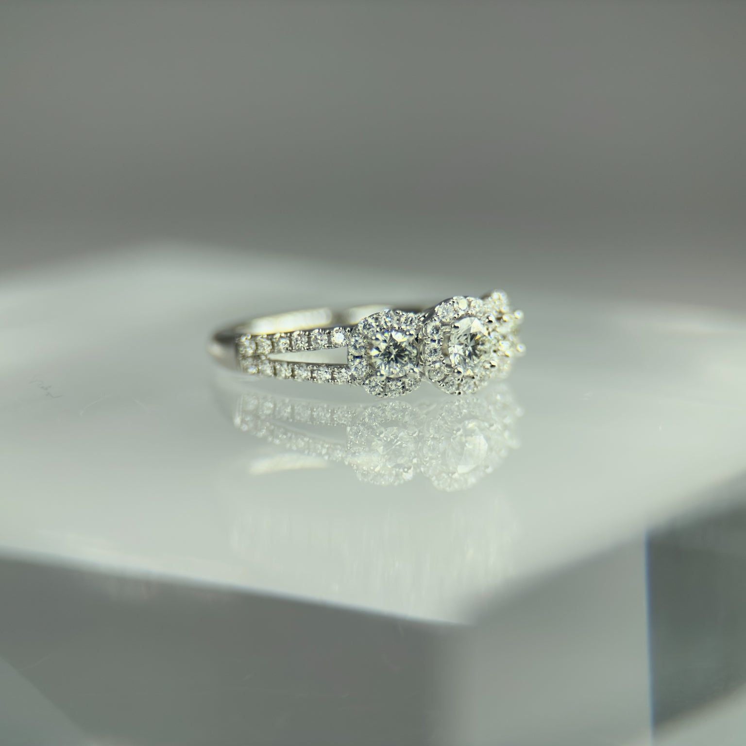 DR1025 - 14K White Gold - Round (Past, Present, & Future) - Diamond - Bridal Ring