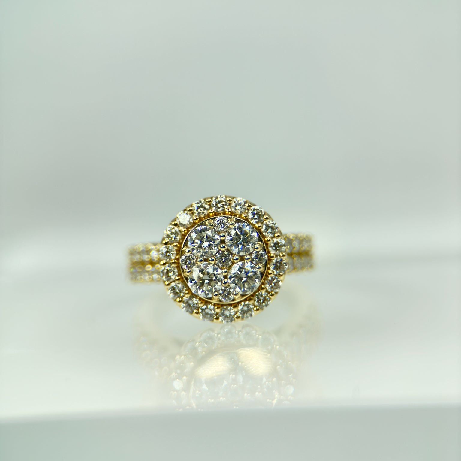 DR1044 - 14K Yellow Gold - Round (Halo) - Diamond - Bridal Ring