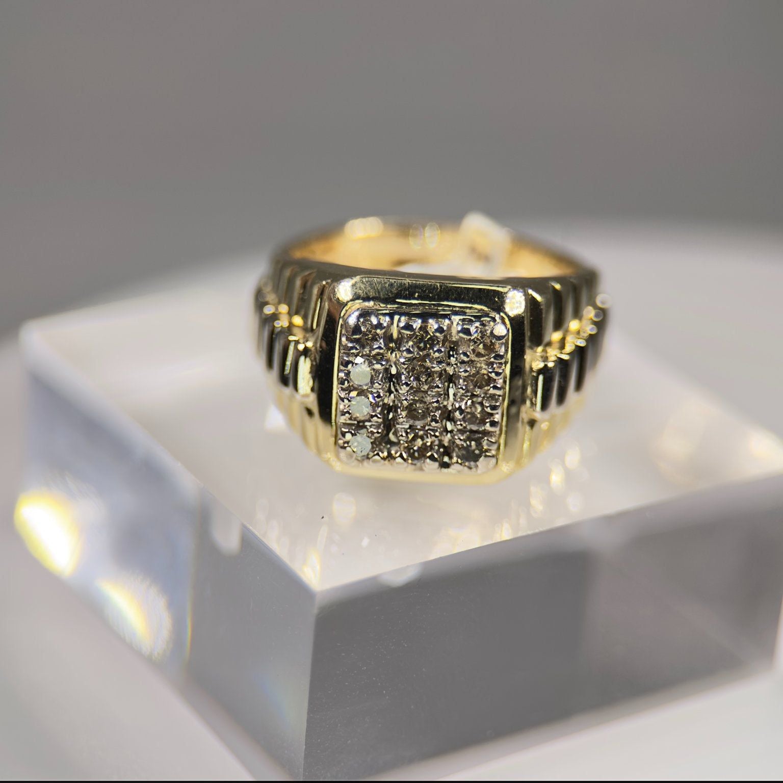 DR1190 - 14K Yellow Gold -  - Diamond - Men's Diamond Rings
