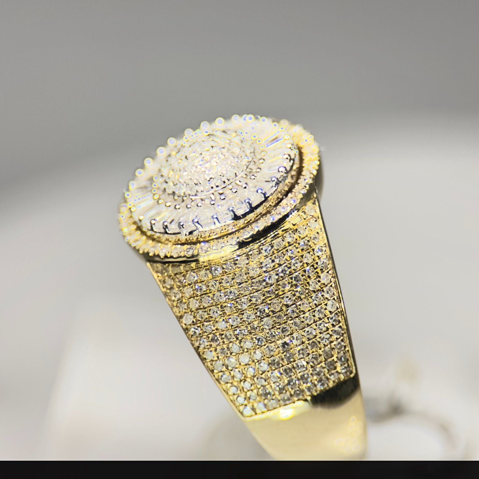 DR1210 - 10K Yellow Gold - Round - Diamond - Men's Diamond Rings