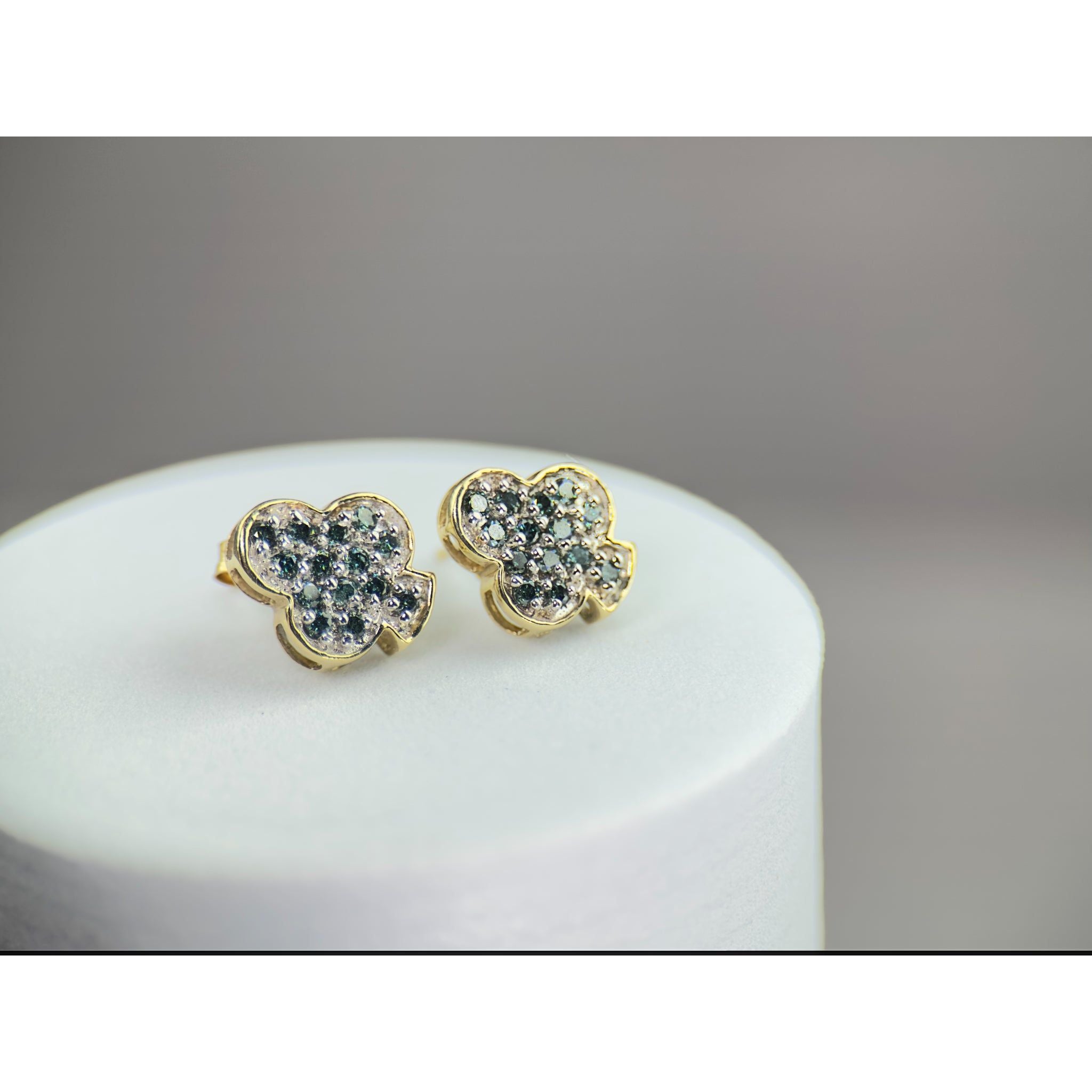 DR1341 - 14K Yellow Gold - Blue Treated Diamond - Diamond Earrings