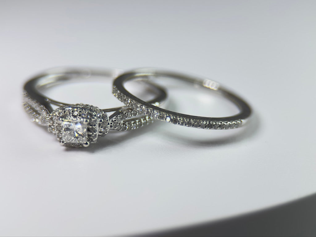 DR1730 - 14K White Gold - Diamond - Diamond Bridal Set