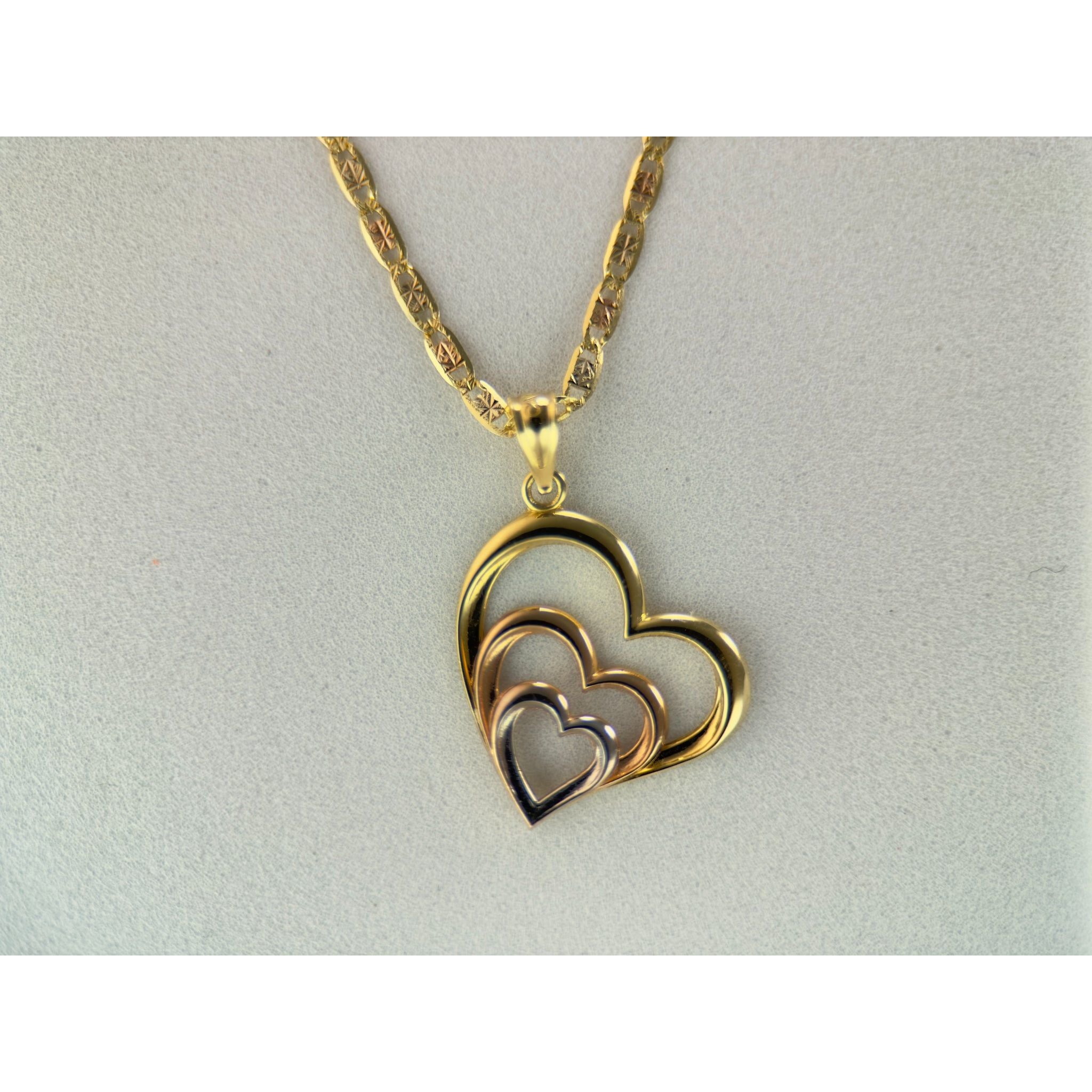 DR1918 - 14K Yellow Gold,14K Rose Gold,14K White Gold Gold Chain & Charm - 3 Hearts