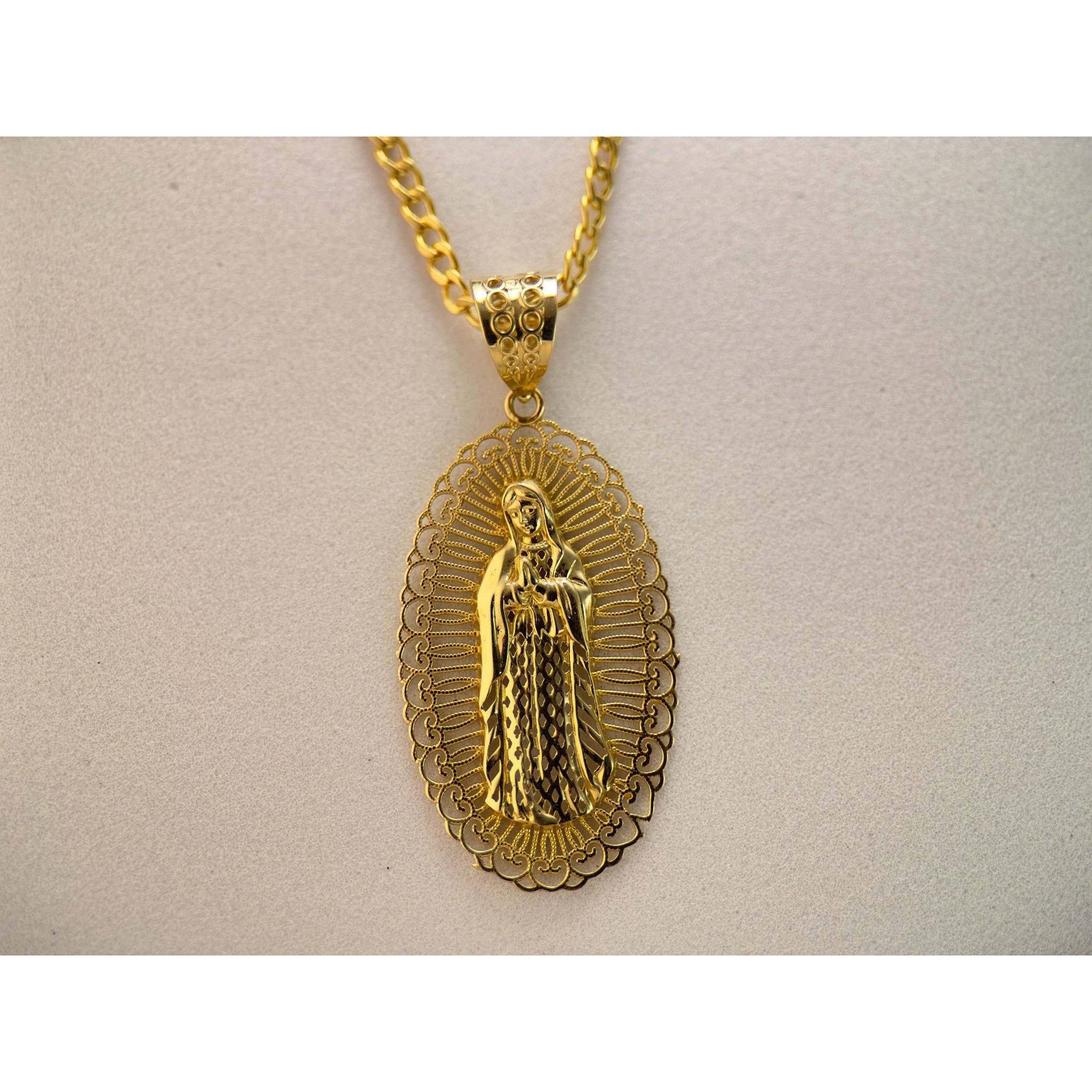 DR1921 - 14K Yellow Gold - Gold Chain & Charm - Blessed Mother