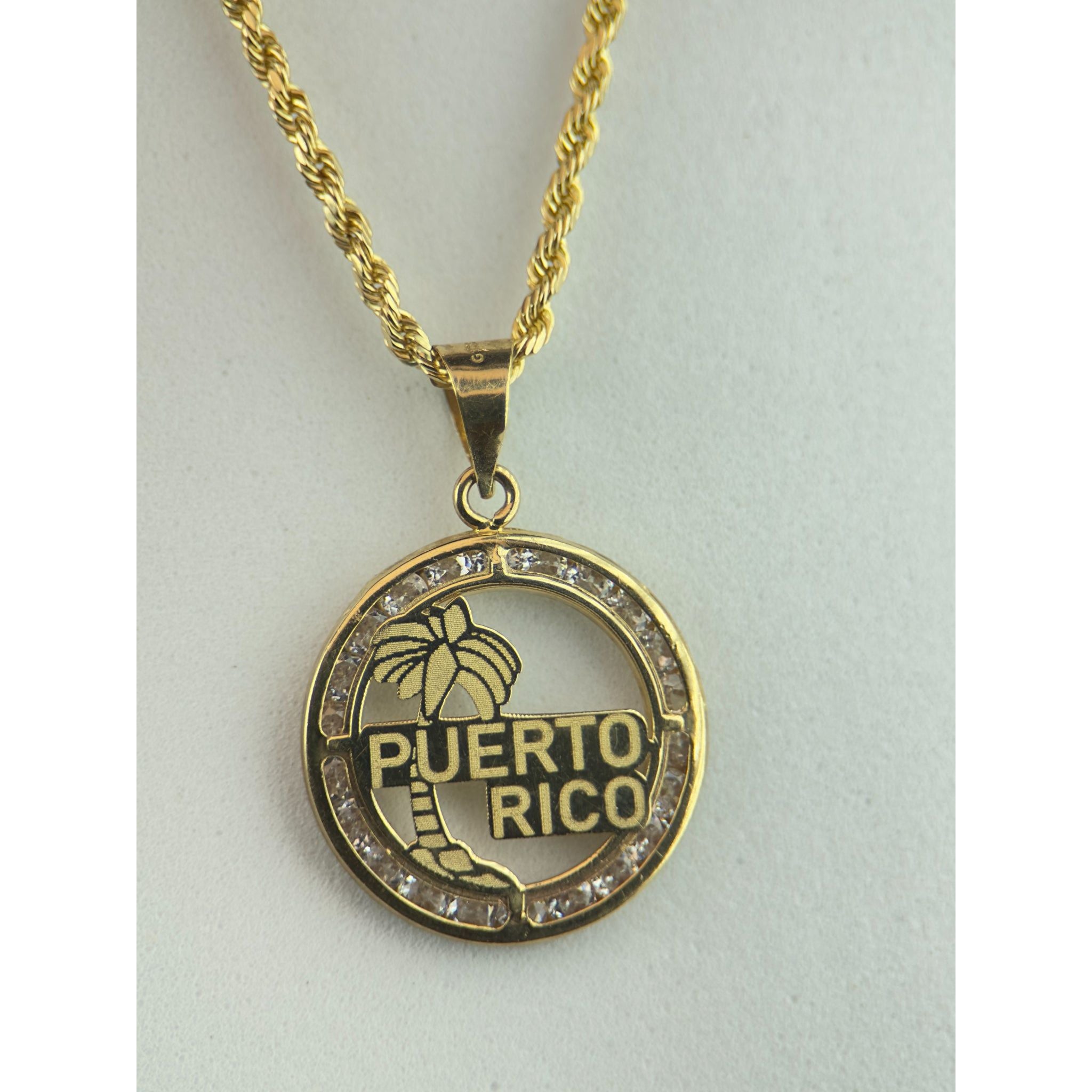 DR1935 - 10K Yellow Gold - Lab Created Stones - Gold Chain & Charm - 10K Puerto Rico Charm