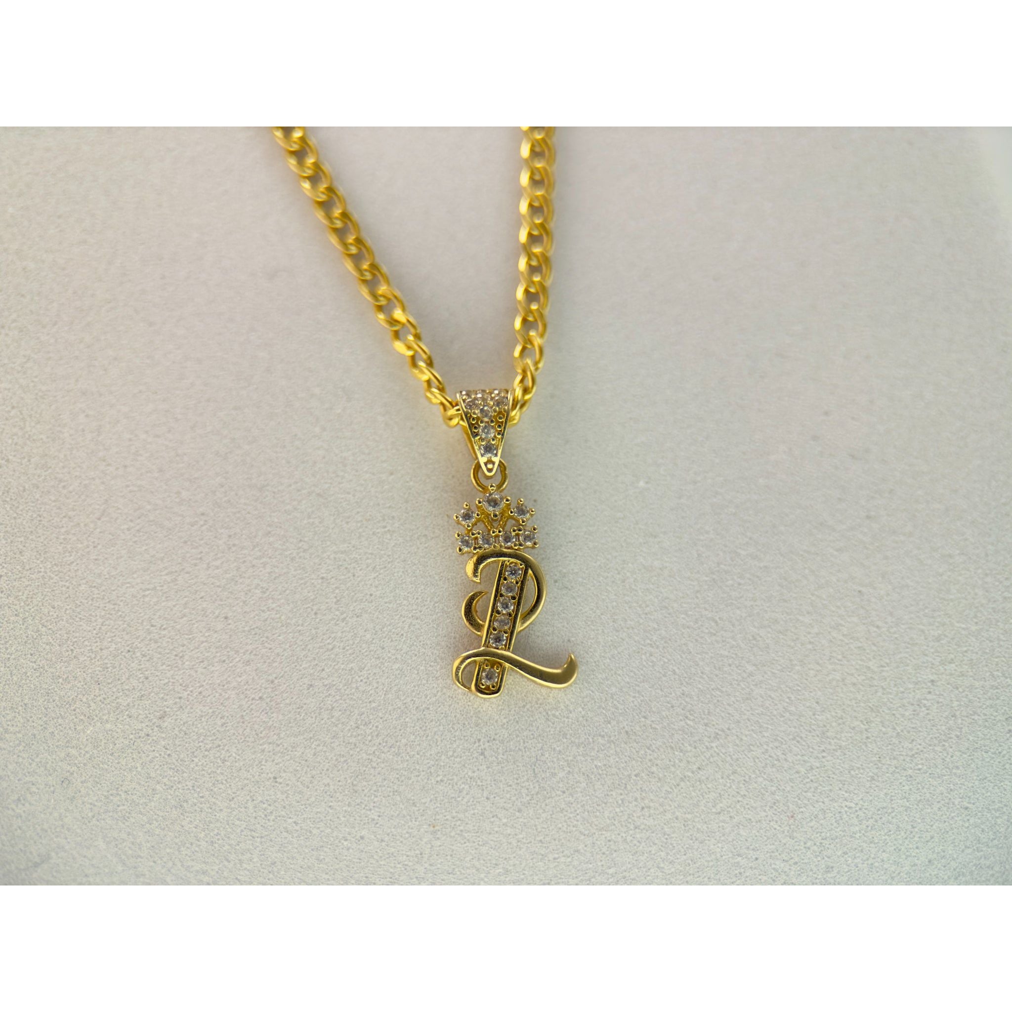 DR1936 - 10K Yellow Gold - Lab Created Stones - Gold Chain & Charm - Letter L w/Crown