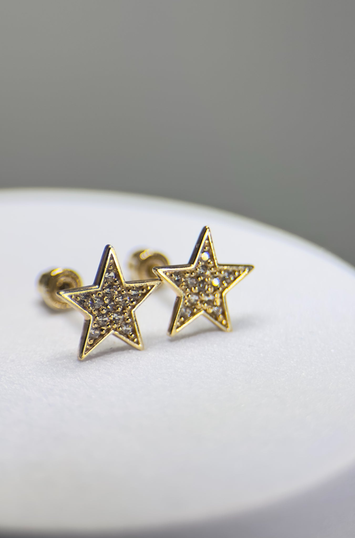 DR2369 - 14K Yellow Gold - Lab Created Stones - 14K Gold Studs - Stars