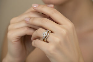DR1023 - 10K Yellow Gold - Round (Halo) - Diamond - Bridal Ring
