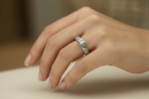 DR1049 - 14K White Gold - Princess  - Diamond - Bridal Ring
