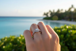 DR1096 - 14K White Gold - Round (Halo) - Diamond - Bridal Ring