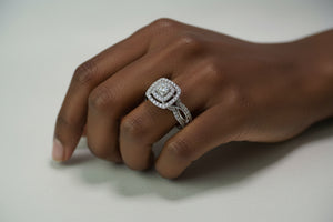 DR1106 - 14K White Gold - Cushion (Halo) - Diamond - Bridal Ring