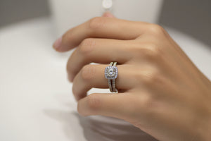 DR1109 - 10K White Gold - Cushion (Halo) - Diamond - Bridal Ring