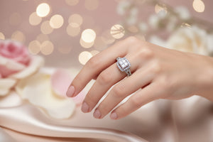 DR1129 - 14K White Gold - Princess (Halo) - Diamond - Bridal Ring