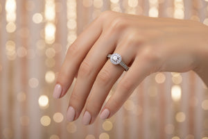 DR1131 - 14K White Gold - Round (Halo) - Diamond - Bridal Ring