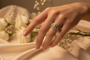 DR1072 - 14K Yellow Gold - Round - Diamond - Ladies Diamond Bands