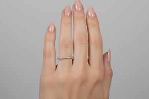 DR5063- 10k white Gold - Round - Diamond - Ladies Diamond Bands